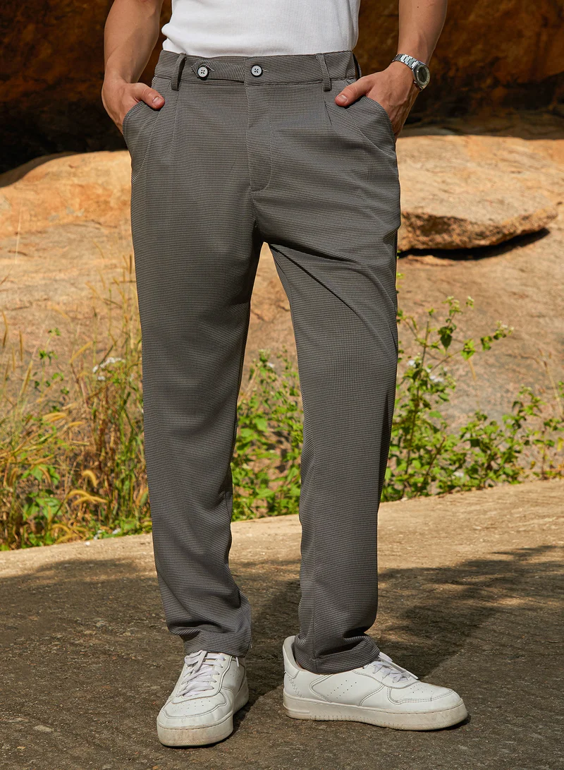 كامبوس سوترا Men's Ash Grey Micro-Check Chino Trousers For Casual Wear | Mid-Rise | Regular Fit | Button Closure | Trousers Crafted With Comfort Fit For Everyday Wear